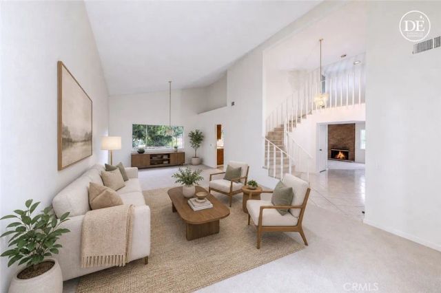 44 Rolling Hills, Pomona, CA 91766