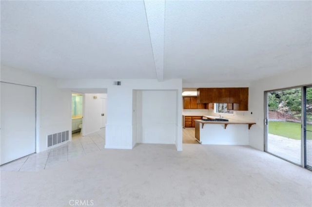 44 Rolling Hills, Pomona, CA 91766