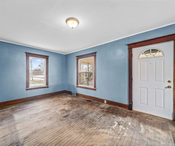 9296 6 Mile Road, Northville, MI 48168