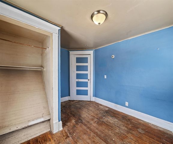 9296 6 Mile Road, Northville, MI 48168