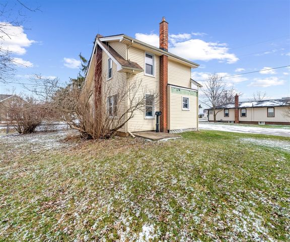 9296 6 Mile Road, Northville, MI 48168