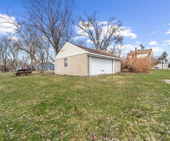 9296 6 Mile Road, Northville, MI 48168