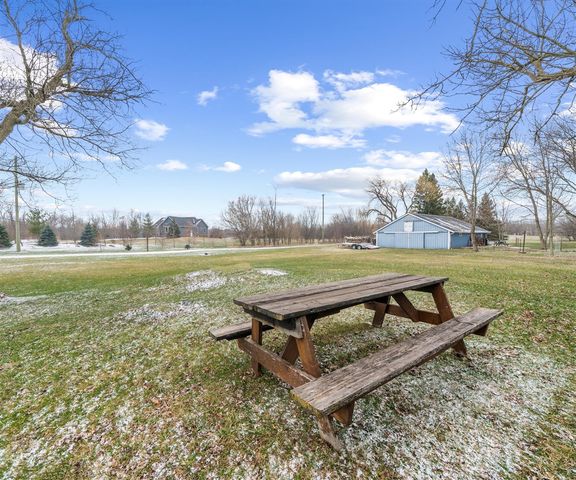9296 6 Mile Road, Northville, MI 48168