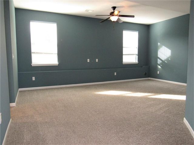 19715 W 197th Court, Spring Hill, KS 66083