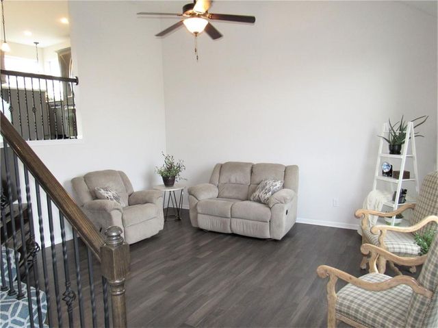 19715 W 197th Court, Spring Hill, KS 66083