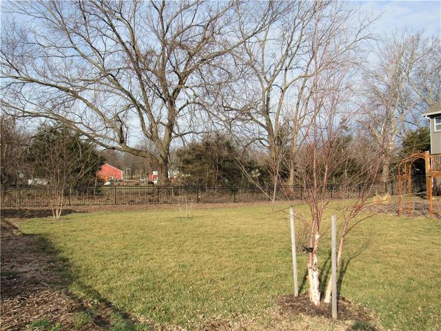 19715 W 197th Court, Spring Hill, KS 66083