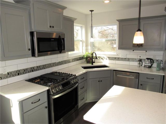 19715 W 197th Court, Spring Hill, KS 66083