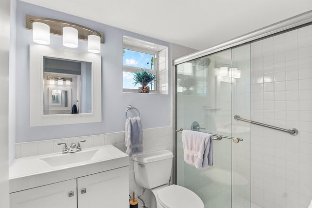 466 Grove Isle Circle #466, Vero Beach, FL 32962