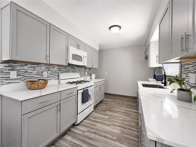 4202 N Bellefontaine Avenue, Kansas City, MO 64117