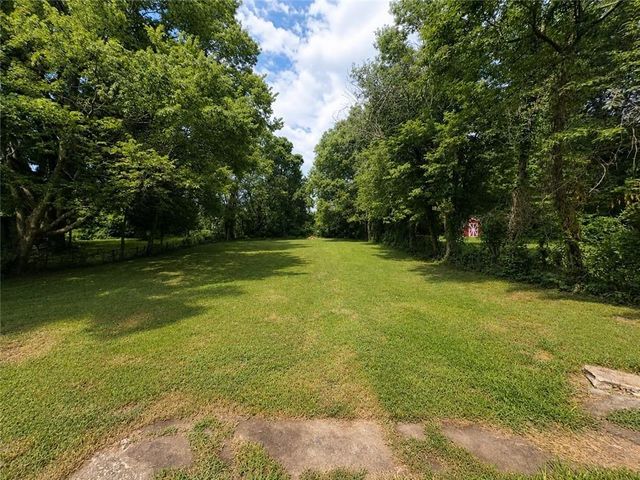 4202 N Bellefontaine Avenue, Kansas City, MO 64117