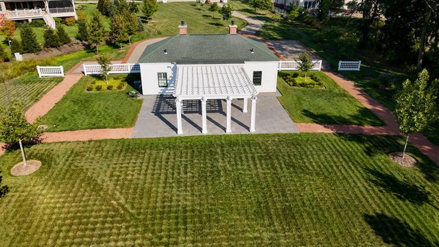 210 Majestic Oak Court, Lake Forest, IL 60045