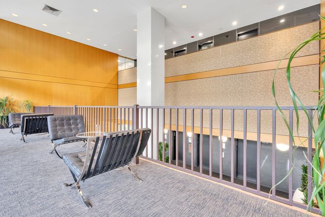 4343 N Clarendon Avenue 707, Chicago, IL 60613