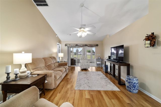 5245 NW 21ST LOOP, Ocala, FL 34482