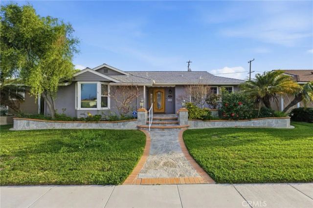 6442 E Pageantry, Long Beach, CA 90808