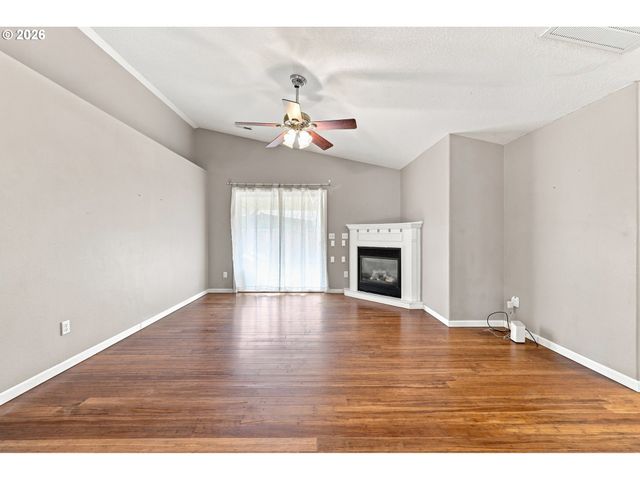 6476 Se 33RD Way, Gresham, OR 97080