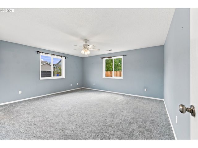6476 Se 33RD Way, Gresham, OR 97080