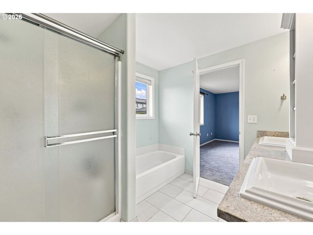 6476 Se 33RD Way, Gresham, OR 97080