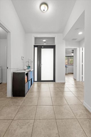 1740 NE 36th Ave, Homestead, FL 33033