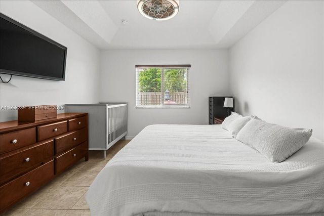 1740 NE 36th Ave, Homestead, FL 33033