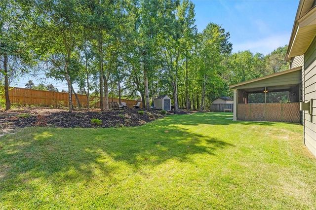 3594 Hideaway Lane, Loganville, GA 30052