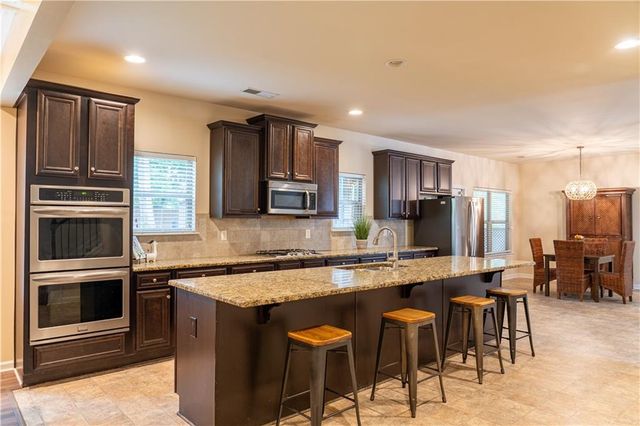 3594 Hideaway Lane, Loganville, GA 30052