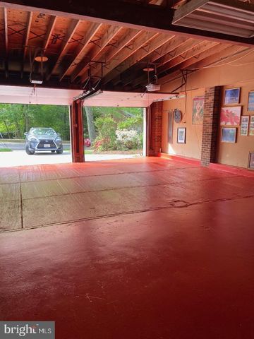 900 AZALEA DR, Rockville, MD 20850