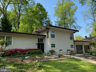 900 AZALEA DR, Rockville, MD 20850