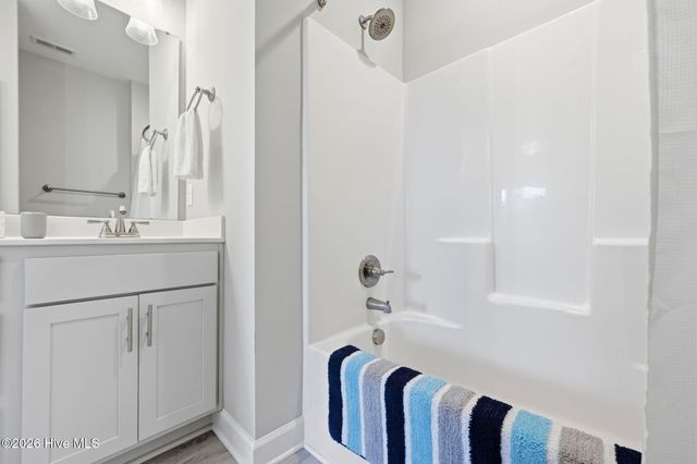 124 Sea Gull Lane, Sneads Ferry, NC 28460