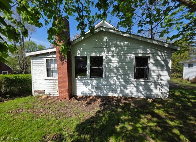 447 S Diamond Street, Ravenna, OH 44266