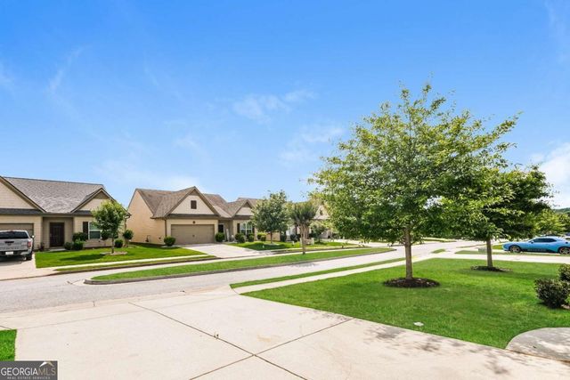 694 Independence Avenue, Pendergrass, GA 30567