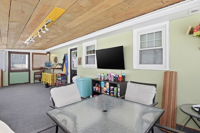 1 Shady Lane, Oxford, MA 01540