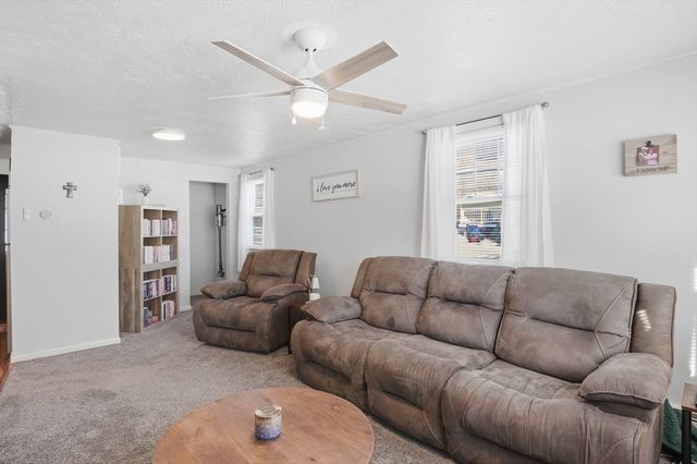 1 Shady Lane, Oxford, MA 01540