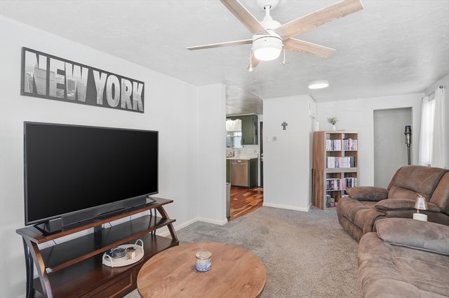 1 Shady Lane, Oxford, MA 01540