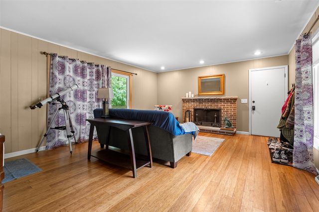 2329 Hickory Point Drive, Portage, MI 49024