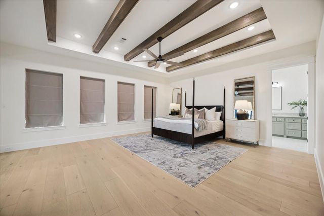 431 W 30th Street, Houston, TX 77018