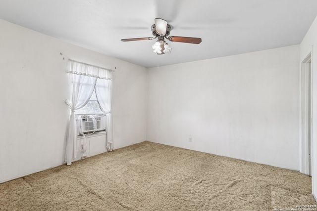 5547 Middlefield Dr, San Antonio, TX 78242