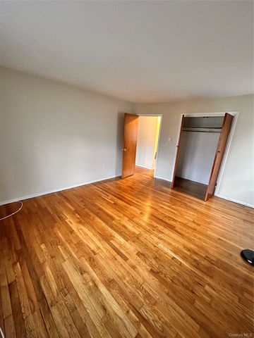 5 Wildwood Drive 20B, Wappingers Falls, NY 12590