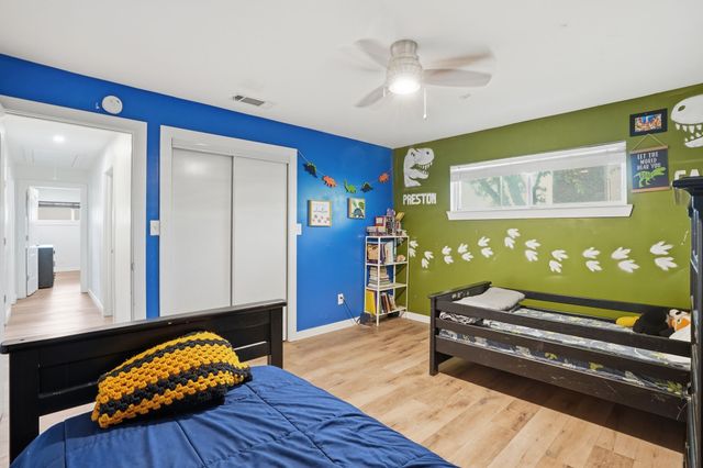 5017 Fox Hill Lane, Dallas, TX 75232