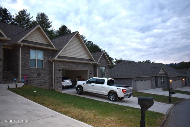 420 Cromwell St, Harrogate, TN 37752