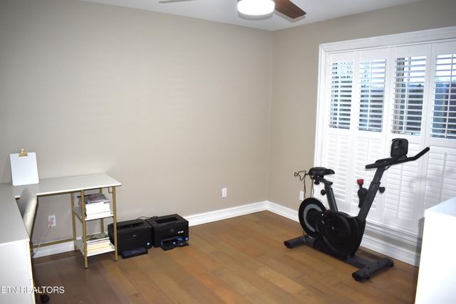 420 Cromwell St, Harrogate, TN 37752