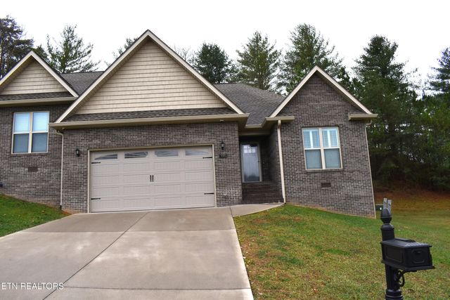 420 Cromwell St, Harrogate, TN 37752