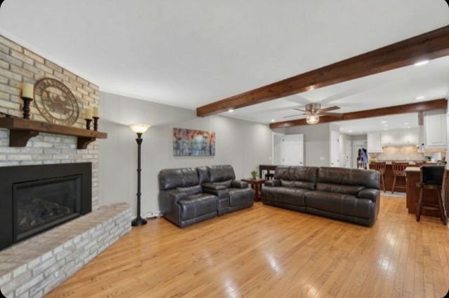 21101 N Middleton Drive, Kildeer, IL 60047