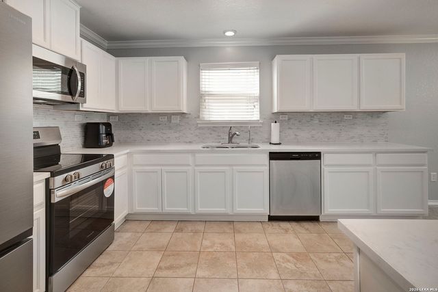 10303 Mission Arc, San Antonio, TX 78224