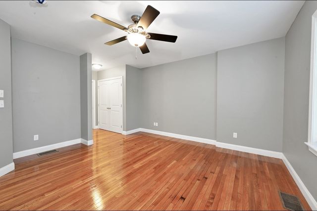 55 Surrey Ln 55, East Bridgewater, MA 02333