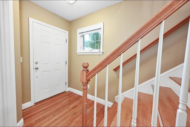 55 Surrey Ln 55, East Bridgewater, MA 02333