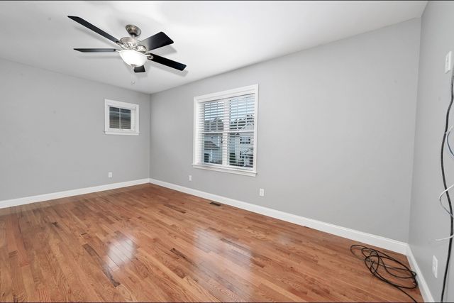 55 Surrey Ln 55, East Bridgewater, MA 02333