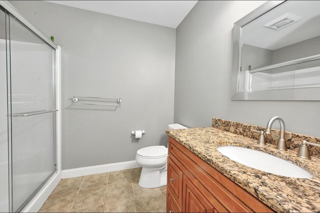 55 Surrey Ln 55, East Bridgewater, MA 02333
