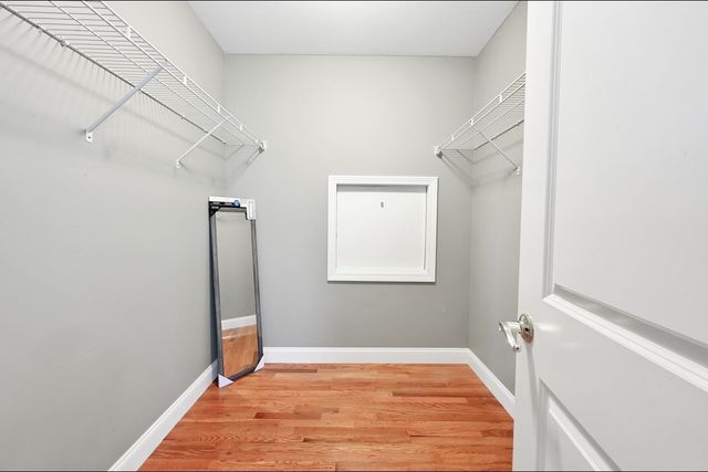 55 Surrey Ln 55, East Bridgewater, MA 02333