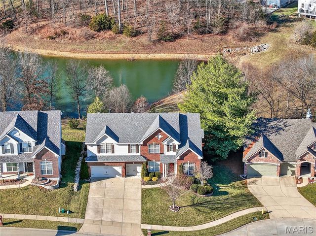 27 Carlton Lake Court, Wentzville, MO 63385