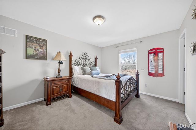 27 Carlton Lake Court, Wentzville, MO 63385